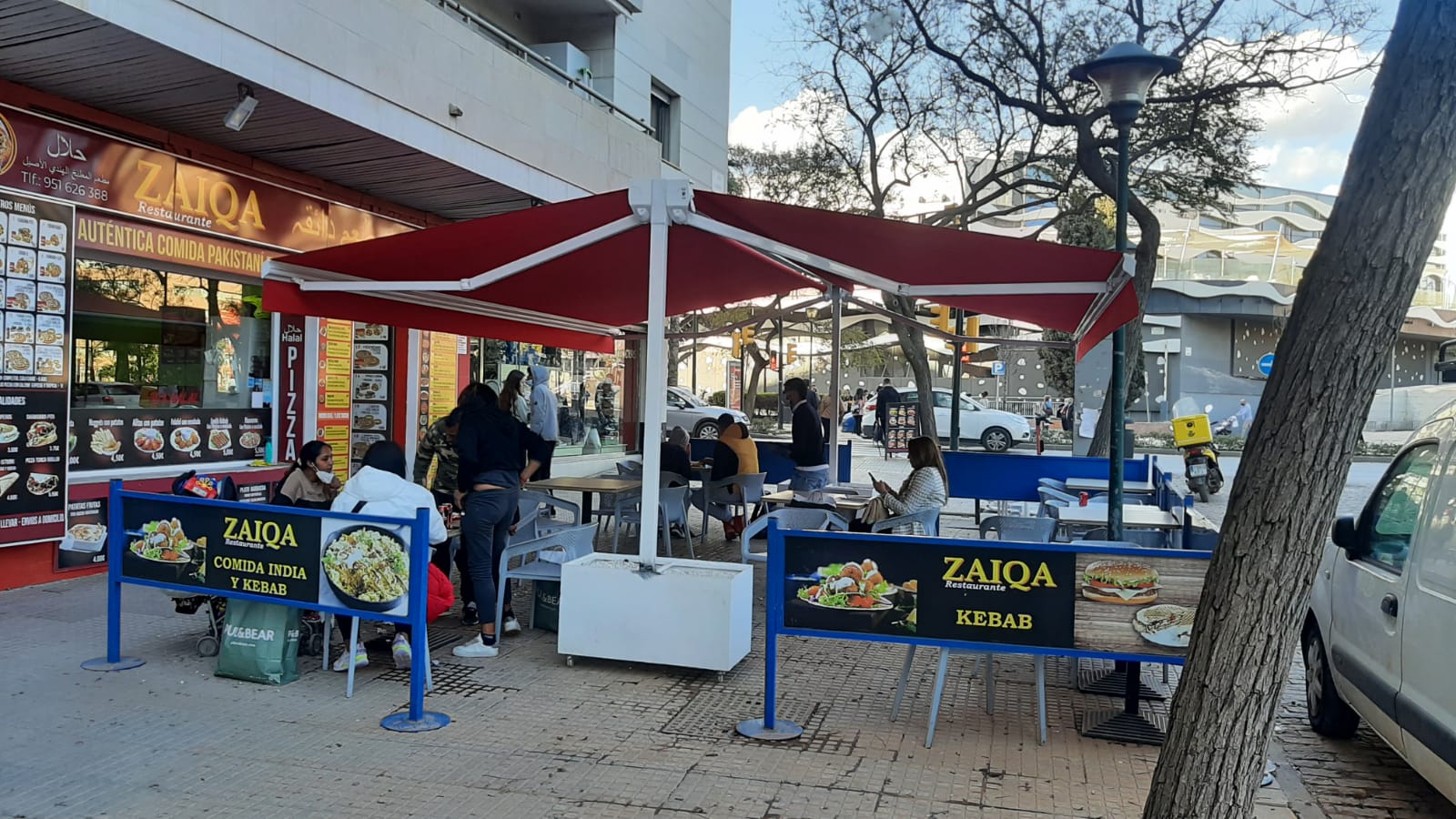 Toldo con sistema motorizado